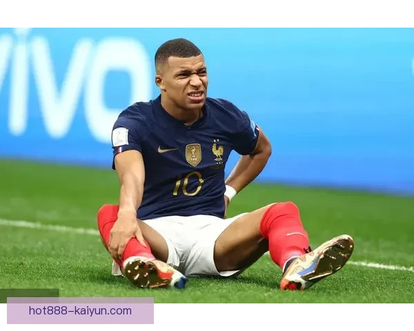 姆巴佩世界杯金靴表现稳健，状态回暖引发关注