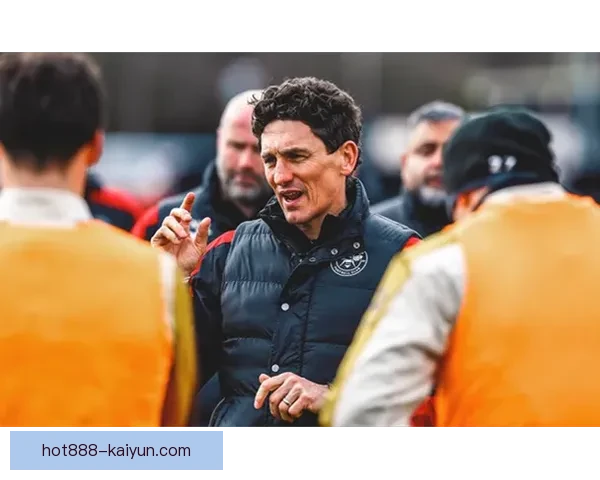 英超强势阿森纳状态回暖，持续攀升竞争力