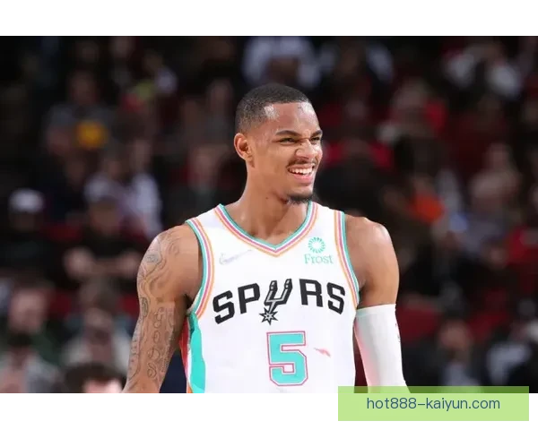 戴维斯传球表现稳健，近期为球队创造多次得分机会